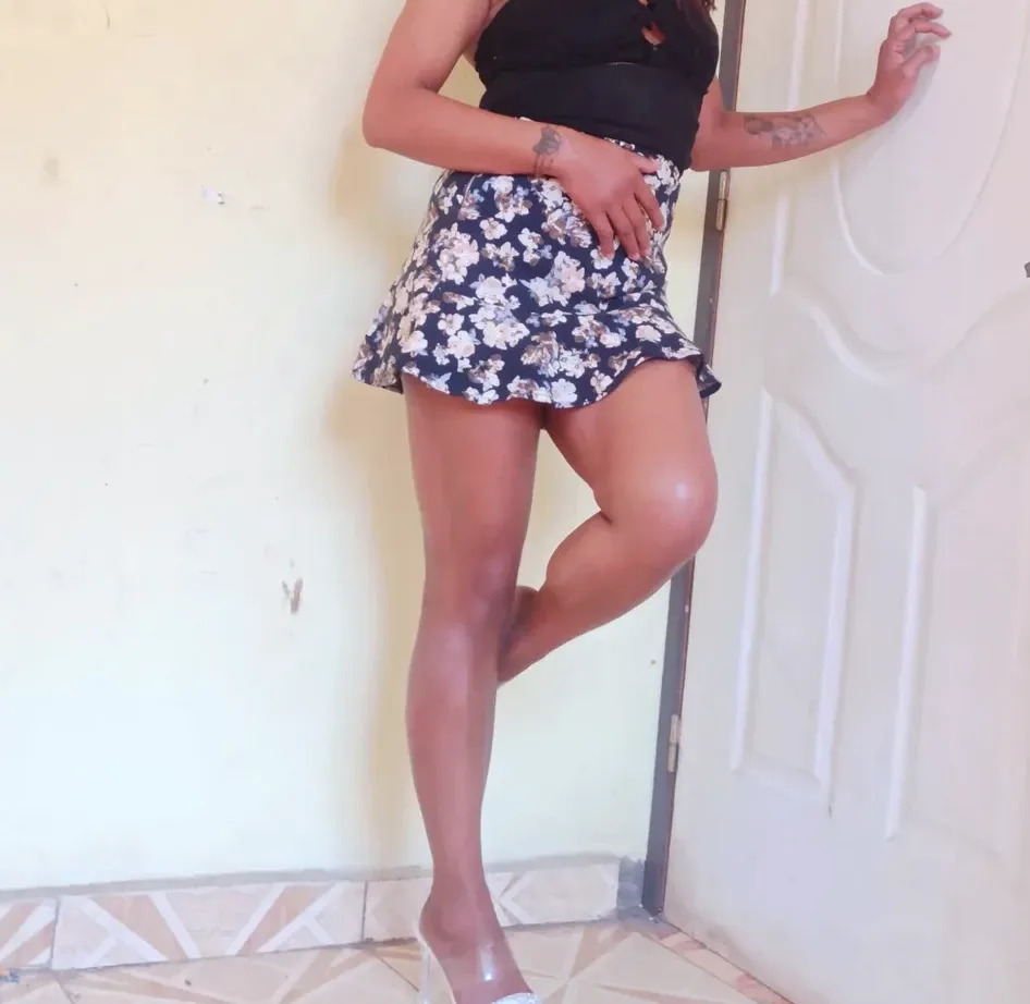 Malin, 27